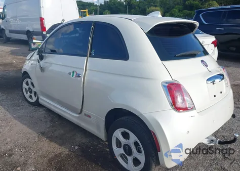 2015 Fiat 500 Battery Electric из США, поврежденный, VIN 3C3CFFGE1FT717765